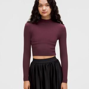 Lululemon Ribbed-Knit Twist-Back Mockneck Sweater in Purple